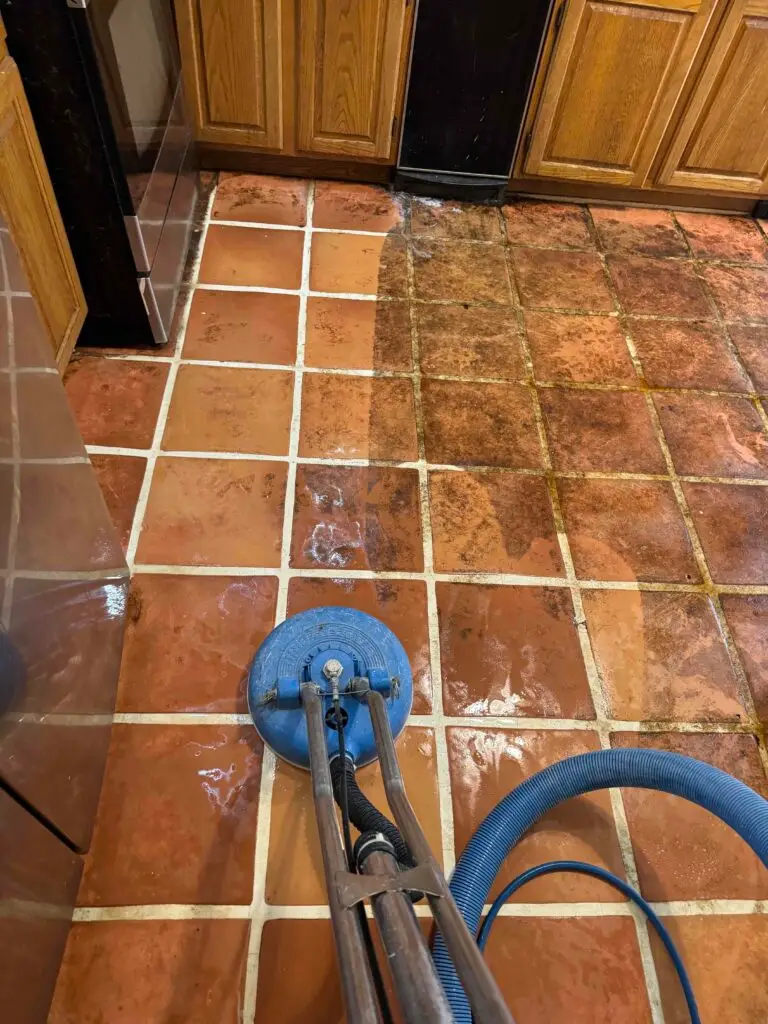 Mexican tile and grout cleaning service in Delray Beach residential home